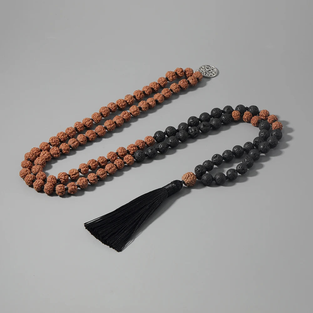 Japamala Premium com 108 Contas de Rudraksha e Lava Negra com Nós