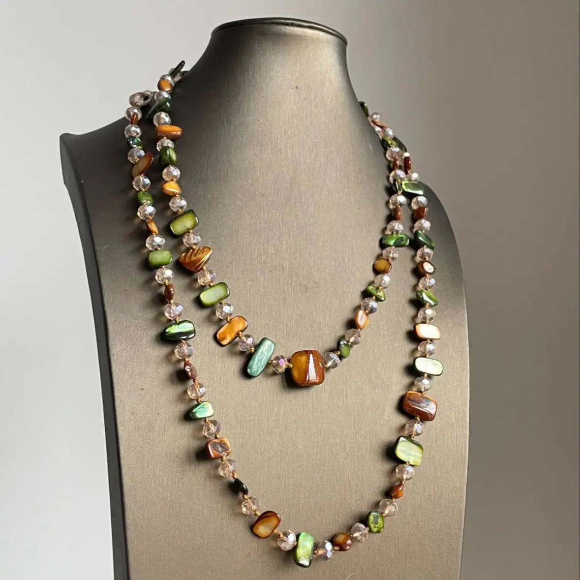 Colar Boho Vintage Premium de Pedra Natural Irregular