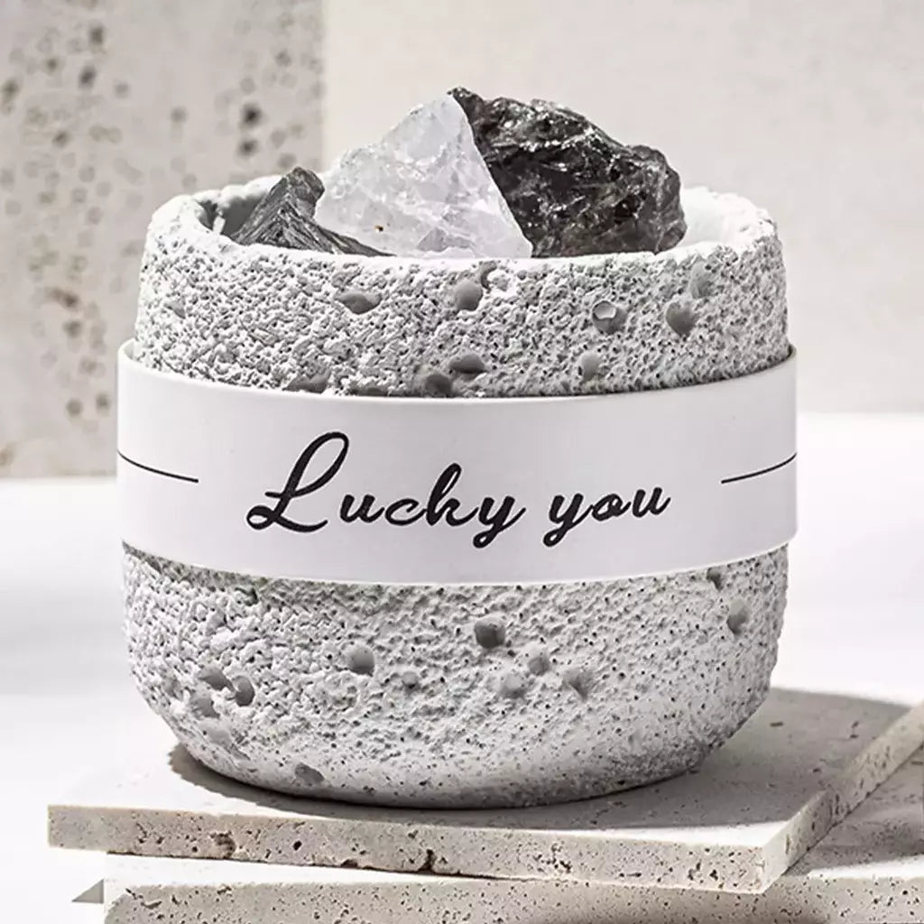 Difusor de Aromas em Rocha Vulcânica cinza claro vendido por Aloha Spirit Store