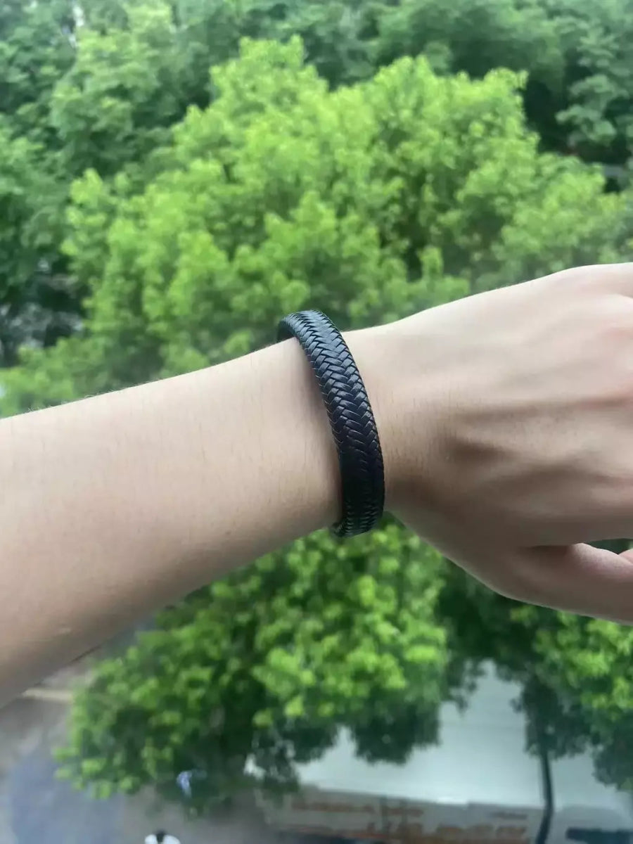 Pulseira Masculina de Couro Clássico vendido por Aloha Spirit Store