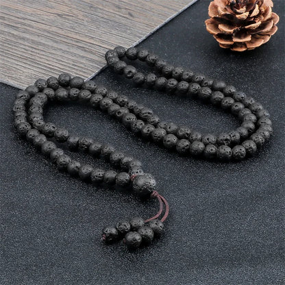 Colar Mala Premium com 108 Contas de Pedra de Lava Negra Natural