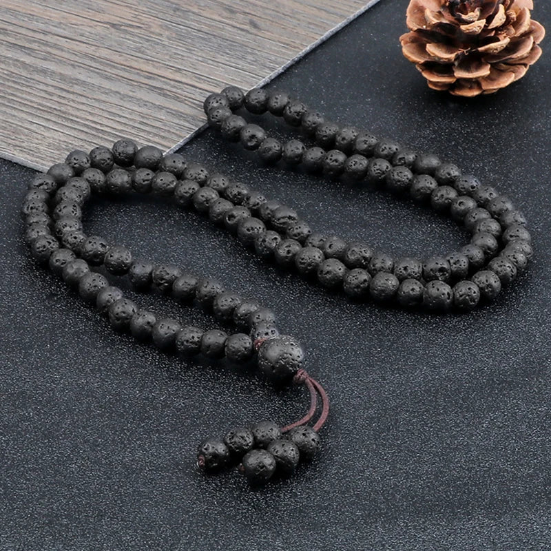 Colar Mala Premium com 108 Contas de Pedra de Lava Negra Natural