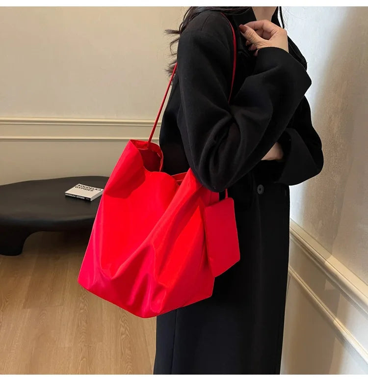 Bolsa Tote Minimalista Premium