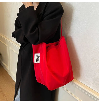 Bolsa Tote Minimalista Premium