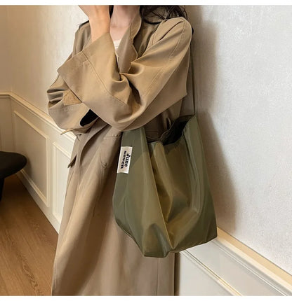 Bolsa Tote Minimalista Premium