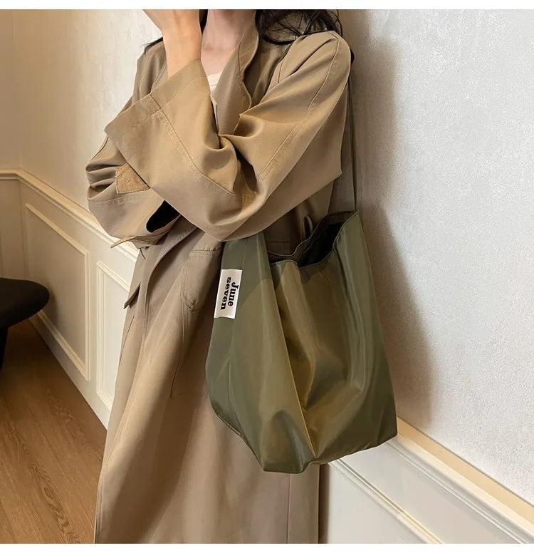Bolsa Tote Minimalista Premium
